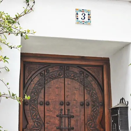 La Casa De Mama リヤド 3*