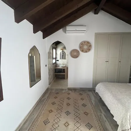 La Casa De Mama 3*